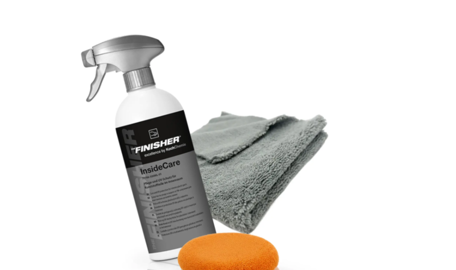 Innenraum Pflege Set: Koch Chemie THE FINISHER InsideCare Kunststoffpflege + Mikrofaser Applikator + Mikrofasertuch