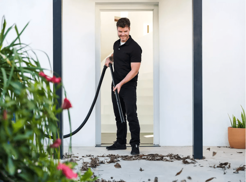 Nilfisk Buddy II 18 Inox Nass Trockensauger - Weigola Premium Autopflege seit 1883